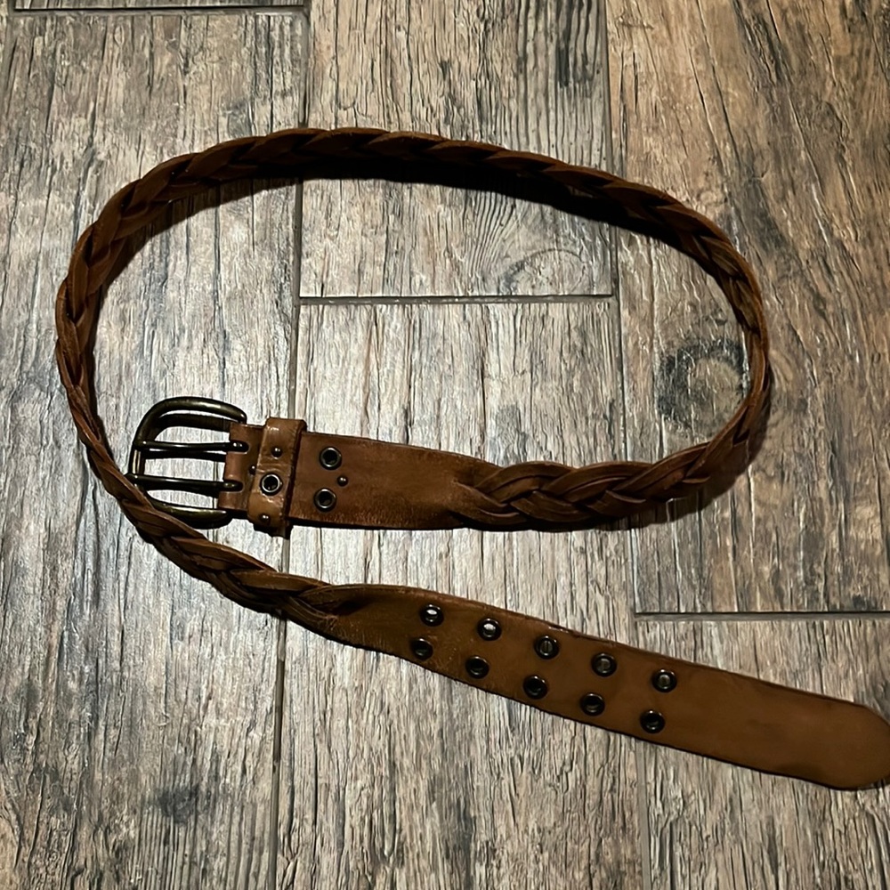 Braided leather belt